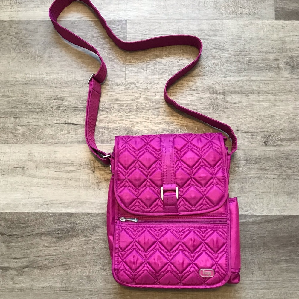 Lug Crossbody Purse Pink Multiple Pockets and Compartments Water bottle Holder